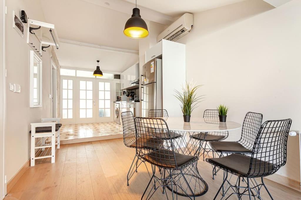 Daire Prime Location With Terrace